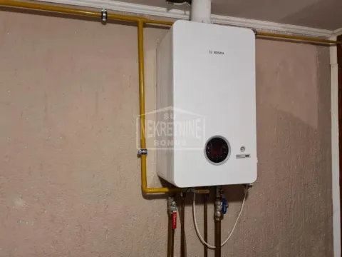 Prodaja, kuća, 227m², Gat, Subotica - image 2