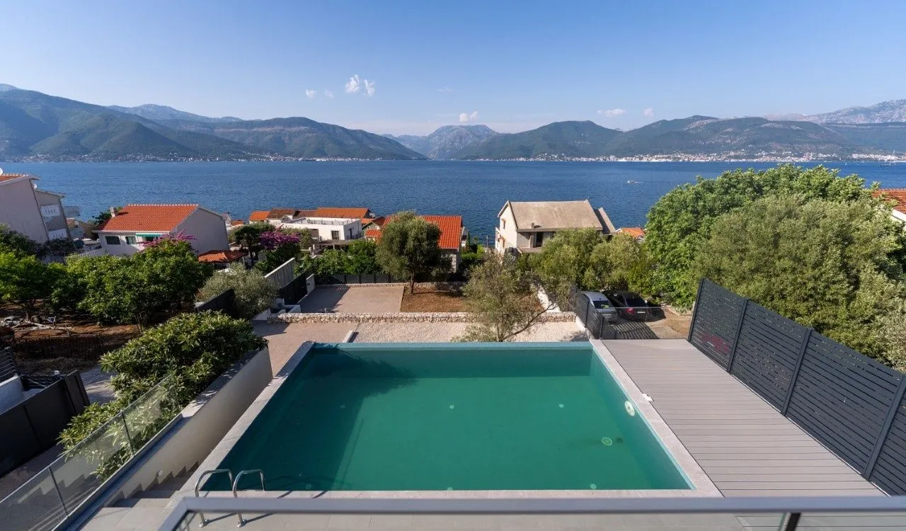 Sale, house, 500m², Krašići, Tivat