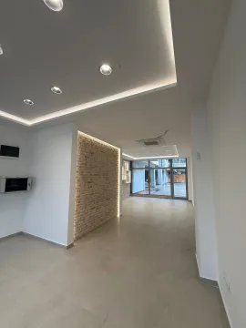 Rent, office space, 46m², Blok 9, Podgorica - image 4