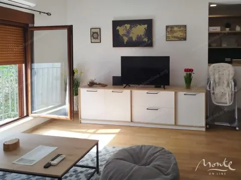 Sale, one bedroom apartment, 42m², Centar, Tivat - image 2