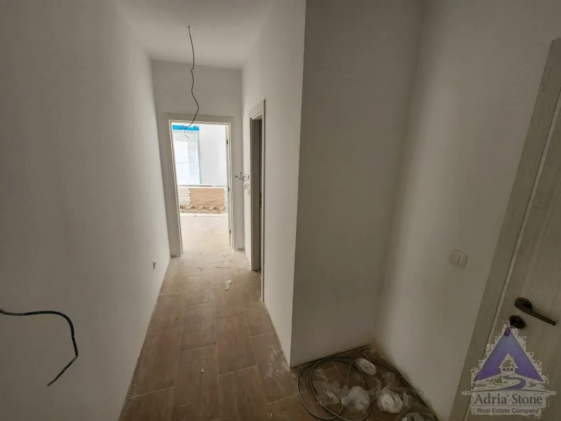 Sale, three bedroom apartment, 136m², Kalimanj, Tivat