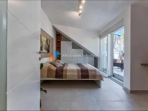 Izdavanje, dvosoban stan, 60m², Stari Grad, Beograd - image 18