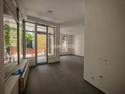 Prodaja, poslovni prostor, 37m², Vračar Centar, Vračar Sve Podlokacije - image 2
