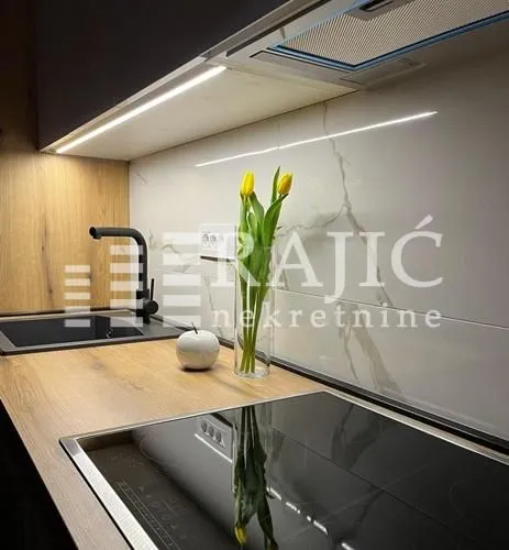 Rent, three bedroom apartment, 74m², Novi Beograd Sve Podlokacije, Beograd