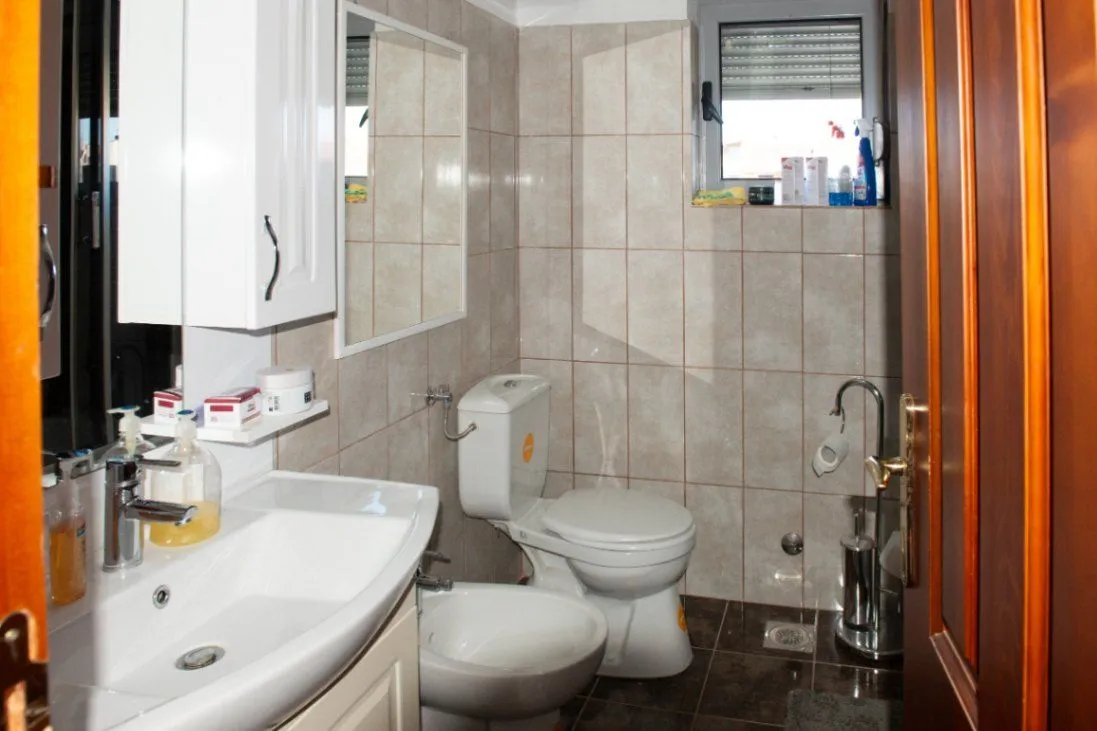 Rent, house, 400m², Donja Gorica, Podgorica