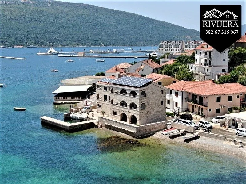 Prodaja, kuća, 411m², Đenovići, Herceg Novi