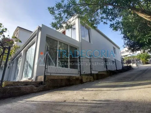 Prodaja, kuća, 224m², Sutomore, Bar - image 4