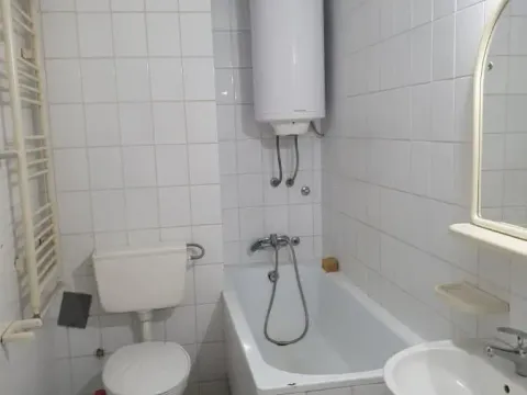 Izdavanje, jednosoban stan, 41m², Sajmište, Novi Sad - image 5