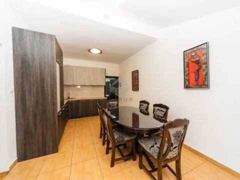 Izdavanje, dvosoban stan, 115m², Tološi, Podgorica - image 5