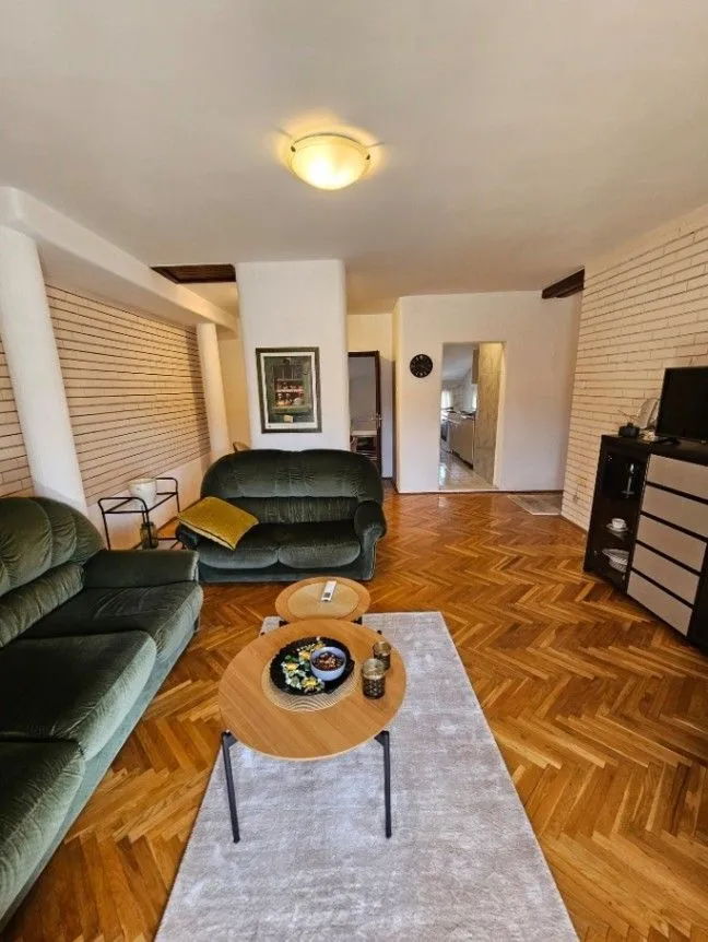 Prodaja, dvosoban stan, 75m², Centar, Podgorica