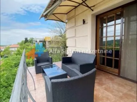 Rent, apartment, 200m², Savski Venac, Beograd - image 13