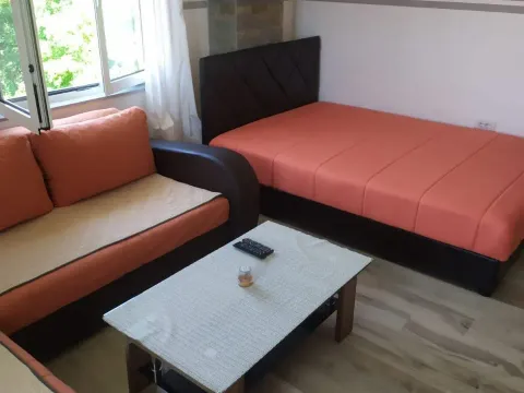 Rent, one bedroom apartment, 35m², Popovići, Bar - image 9