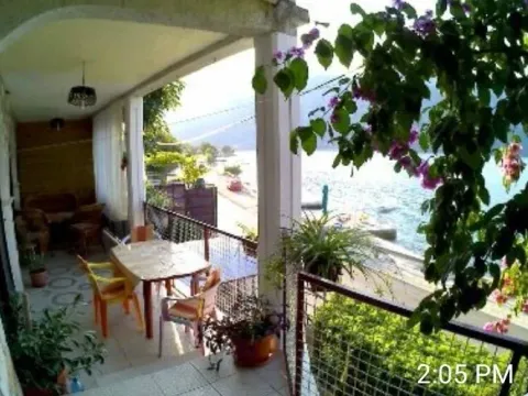 Sale, house, 270m², Kotor, Crna Gora