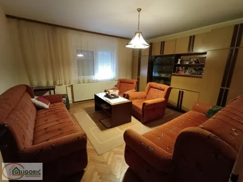 Sale, house, 155m², Strelište, Pančevo - image 2