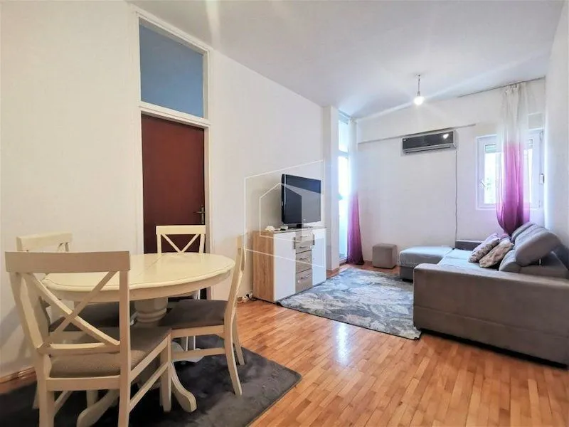 Rent, one bedroom apartment, 45m², Stari Aerodrom, Podgorica