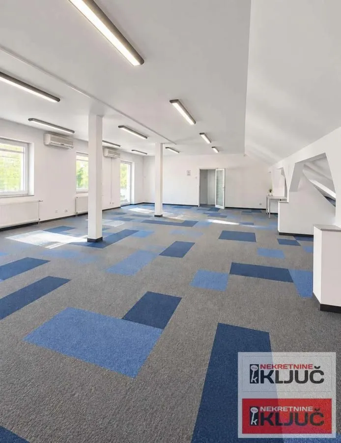 Rent, office space, 300m², Centar, Novi Sad
