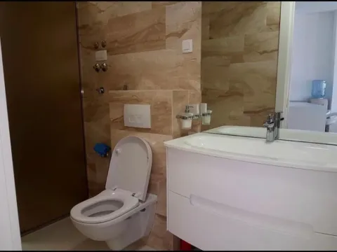 Rent, one bedroom apartment, 67m², Budva, Crna Gora - image 3