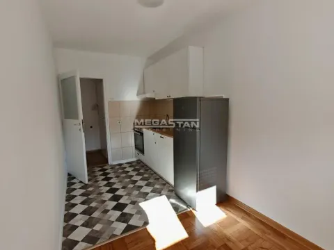 Izdavanje, jednosoban stan, 33m², Brace Jerković, Voždovac Sve Podlokacije - image 5