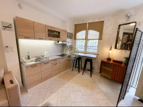 Rent, apartment, 35m², Stara Varoš, Podgorica - image 9