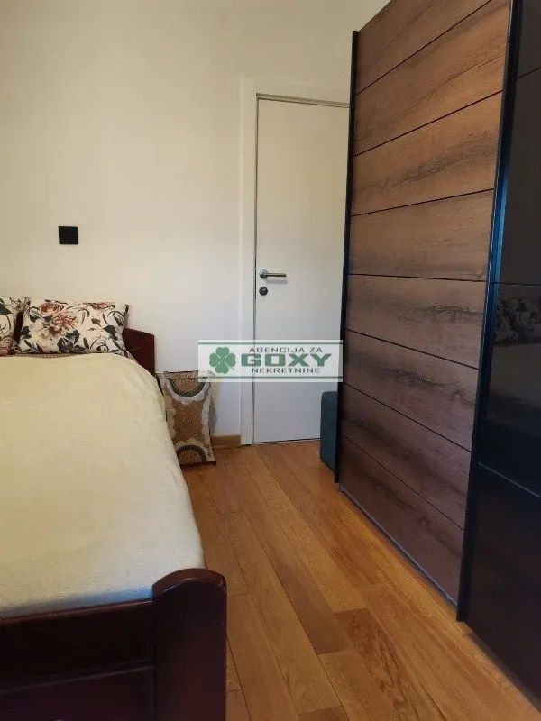 Prodaja, četvorosoban stan, 83m², Banjica, Voždovac Sve Podlokacije