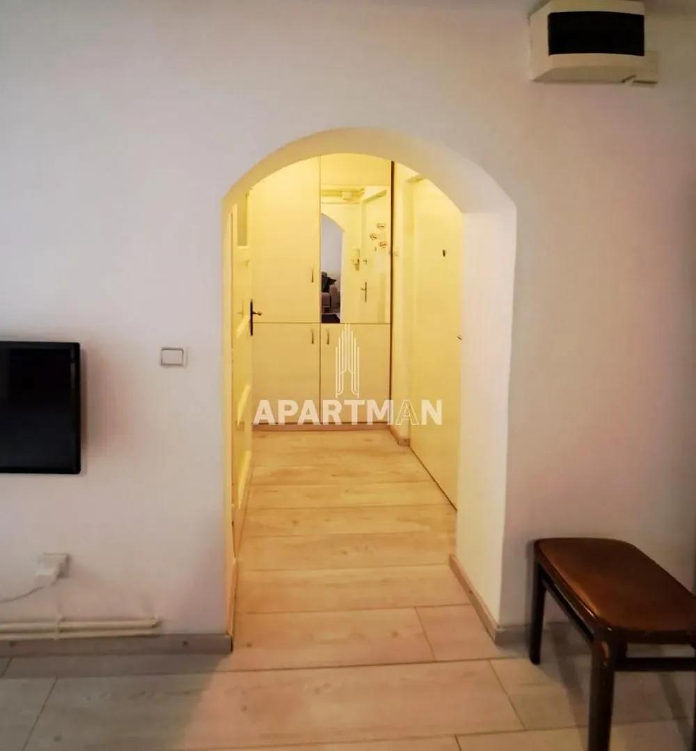 Sale, one bedroom apartment, 29m², Vračar Hram, Vračar Sve Podlokacije