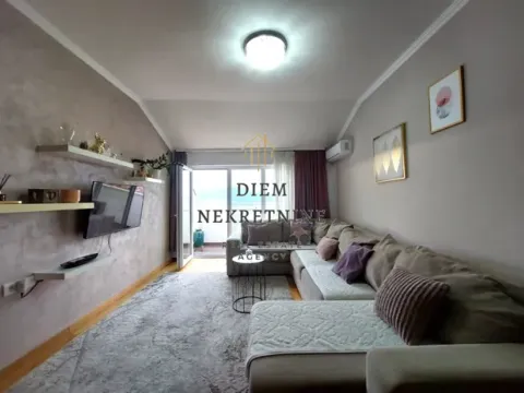 Rent, one bedroom apartment, 50m², Kalimanj, Tivat - image 10