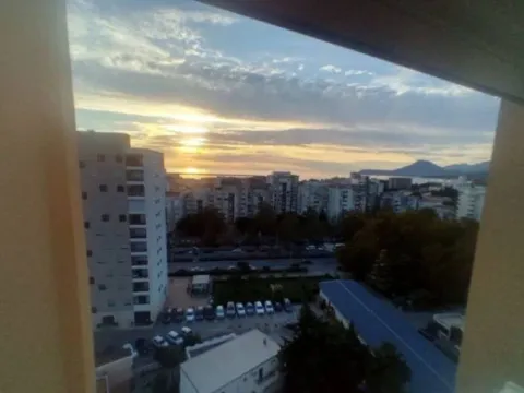 Sale, one bedroom apartment, 34m², Centar, Bar - image 6