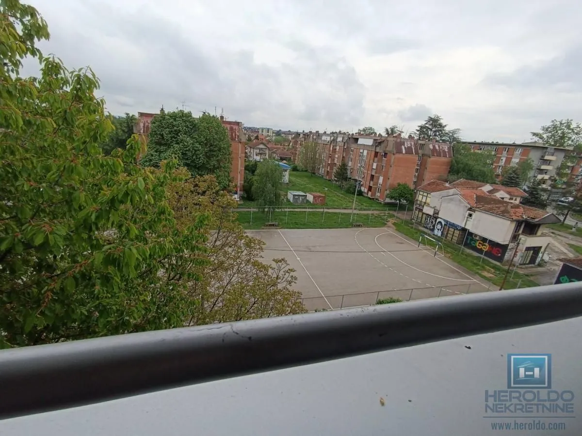 Prodaja, dvosoban stan, 60m², Tabane, Jagodina