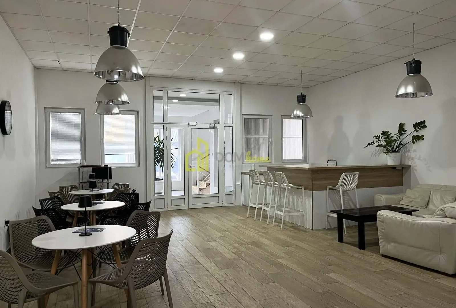 Rent, office space, 1842m², Zabjelo, Podgorica