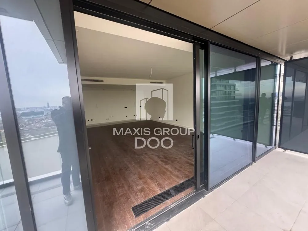 Prodaja, četvorosoban stan, 146m², Savski Venac, Beograd