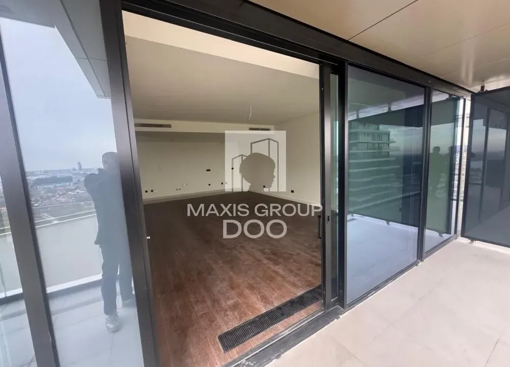 Prodaja, četvorosoban stan, 146m², Savski Venac, Beograd