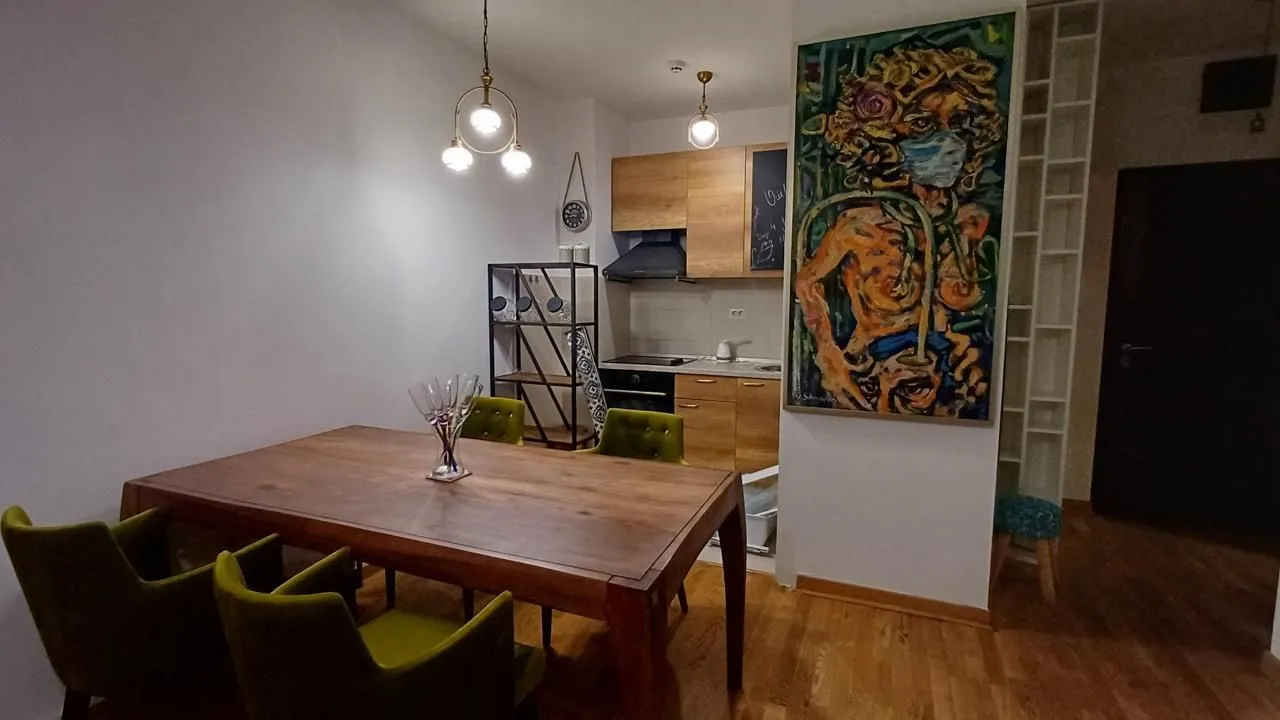 Izdavanje, jednosoban stan, 52m², City Kvart, Podgorica