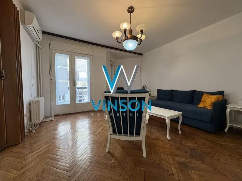 Prodaja, četvorosoban stan, 105m², Centar, Novi Sad