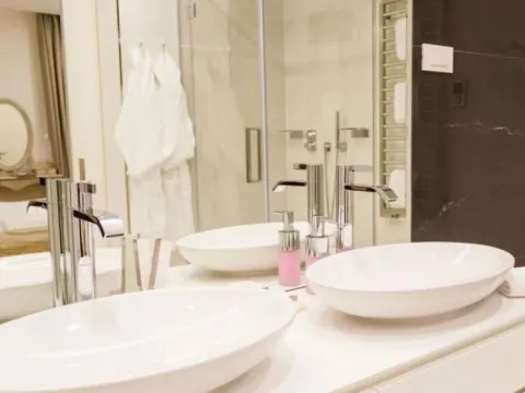 Prodaja, trosoban stan, 502m², Budva, Crna Gora - image 3