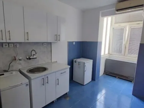 Izdavanje, jednosoban stan, 44m², Centar Sve Podlokacije, Beograd - image 5
