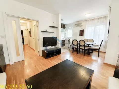 Prodaja, trosoban stan, 57m², Južni Bulevar, Vračar Sve Podlokacije - image 4