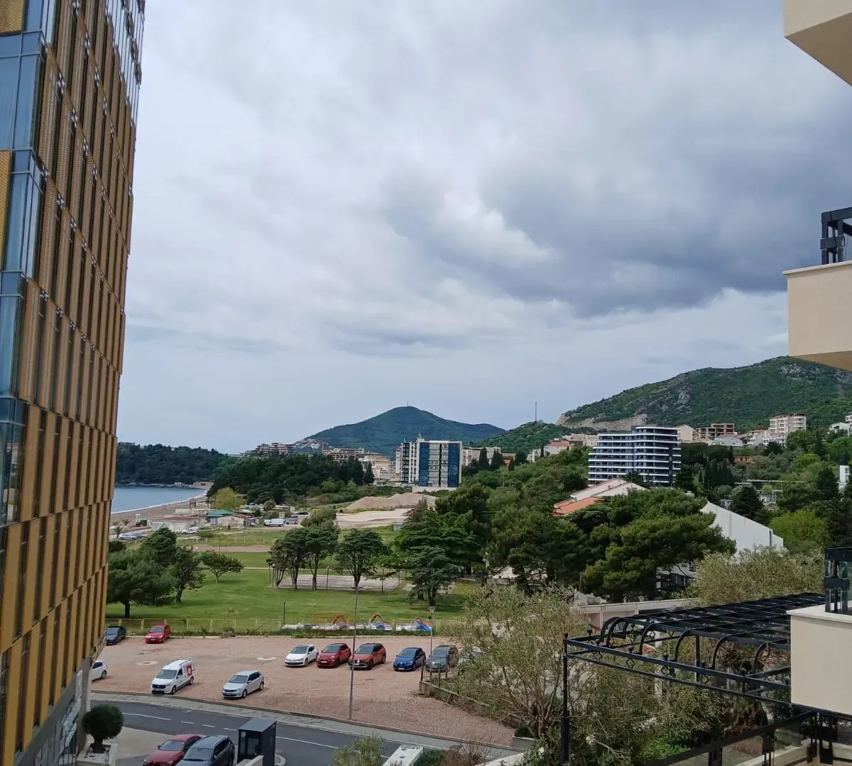 Prodaja, garsonjera, 27m², Bečići, Budva
