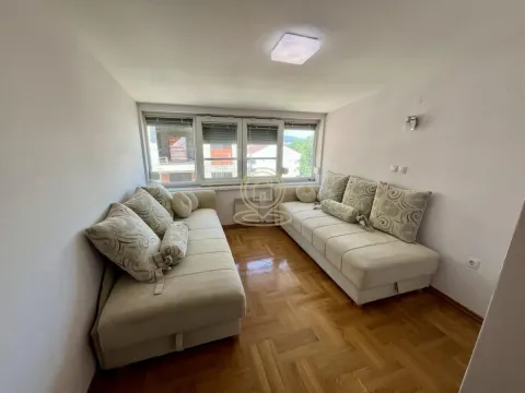 Prodaja, jednosoban stan, 40m², Centar, Vrnjačka Banja - image 8
