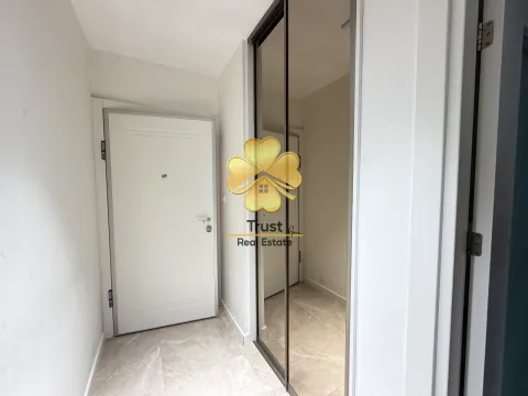 Rent, one bedroom apartment, 50m², Podgorica, Crna Gora - image 11