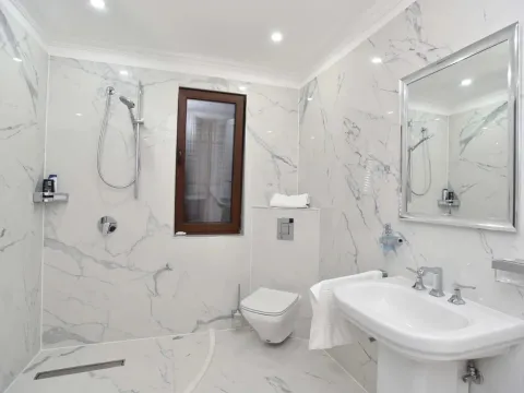 Sale, house, 200m², Blizikuće, Budva - image 22