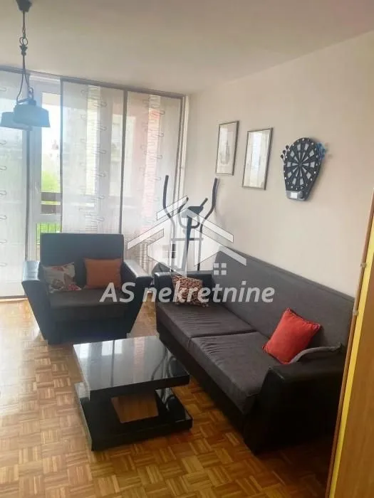 Rent, three bedroom apartment, 76m², Novi Beograd Sve Podlokacije, Beograd