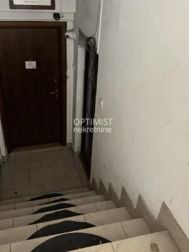 Prodaja, jednosoban stan, 42m², Vračar Centar, Vračar Sve Podlokacije - image 18
