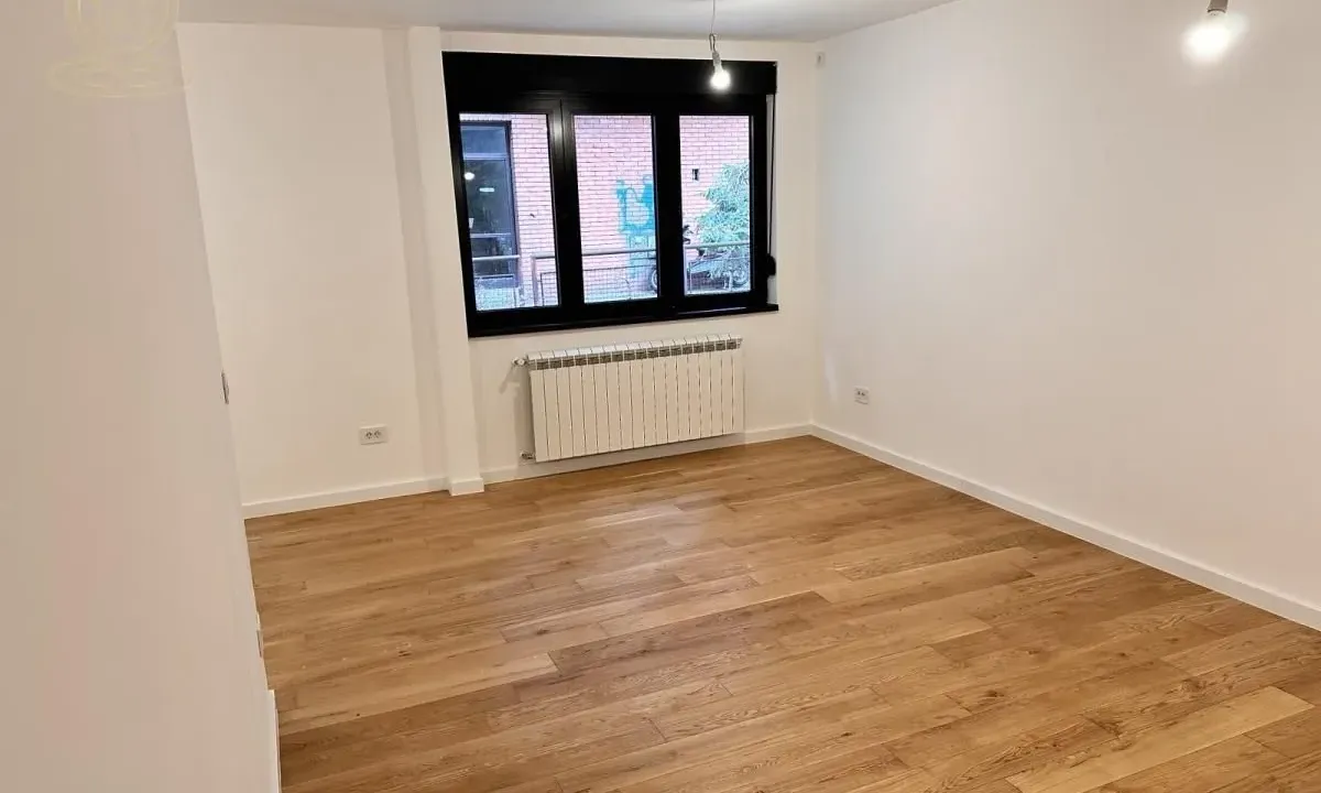 Prodaja, trosoban stan, 68m², Vukov Spomenik, Zvezdara Sve Podlokacije