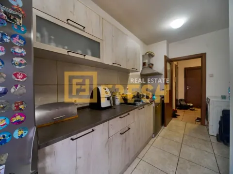 Prodaja, dvosoban stan, 73m², Blok 9, Podgorica - image 3