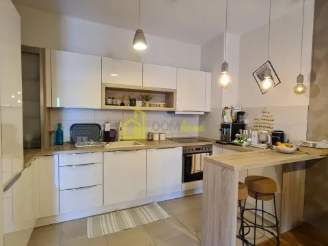 Rent, two bedroom apartment, 64m², City Kvart, Podgorica - image 4
