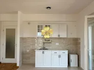 Izdavanje, dvosoban stan, 65m², Stari Aerodrom, Podgorica - image 3