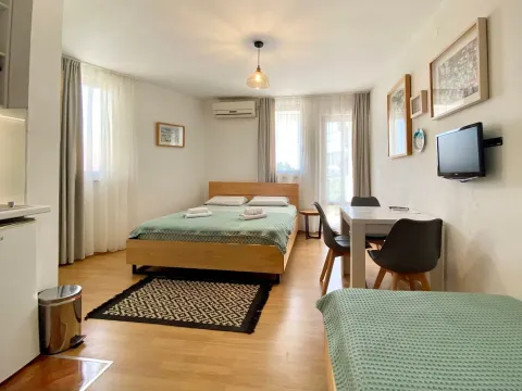 Sale, house, 435m², Šušanj, Bar - image 4