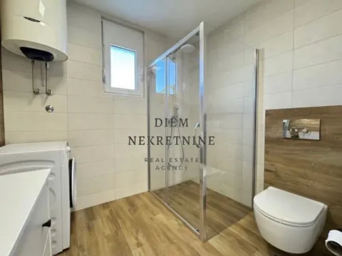 Izdavanje, trosoban stan, 100m², Zagorič, Podgorica - image 9