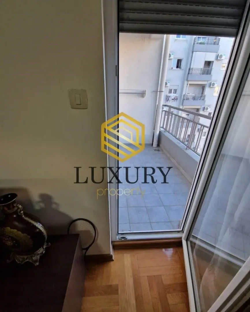 Izdavanje, dvosoban stan, 70m², Zabjelo, Podgorica
