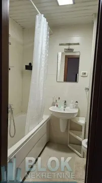 Rent, one bedroom apartment, 51m², City Kvart, Podgorica - image 3